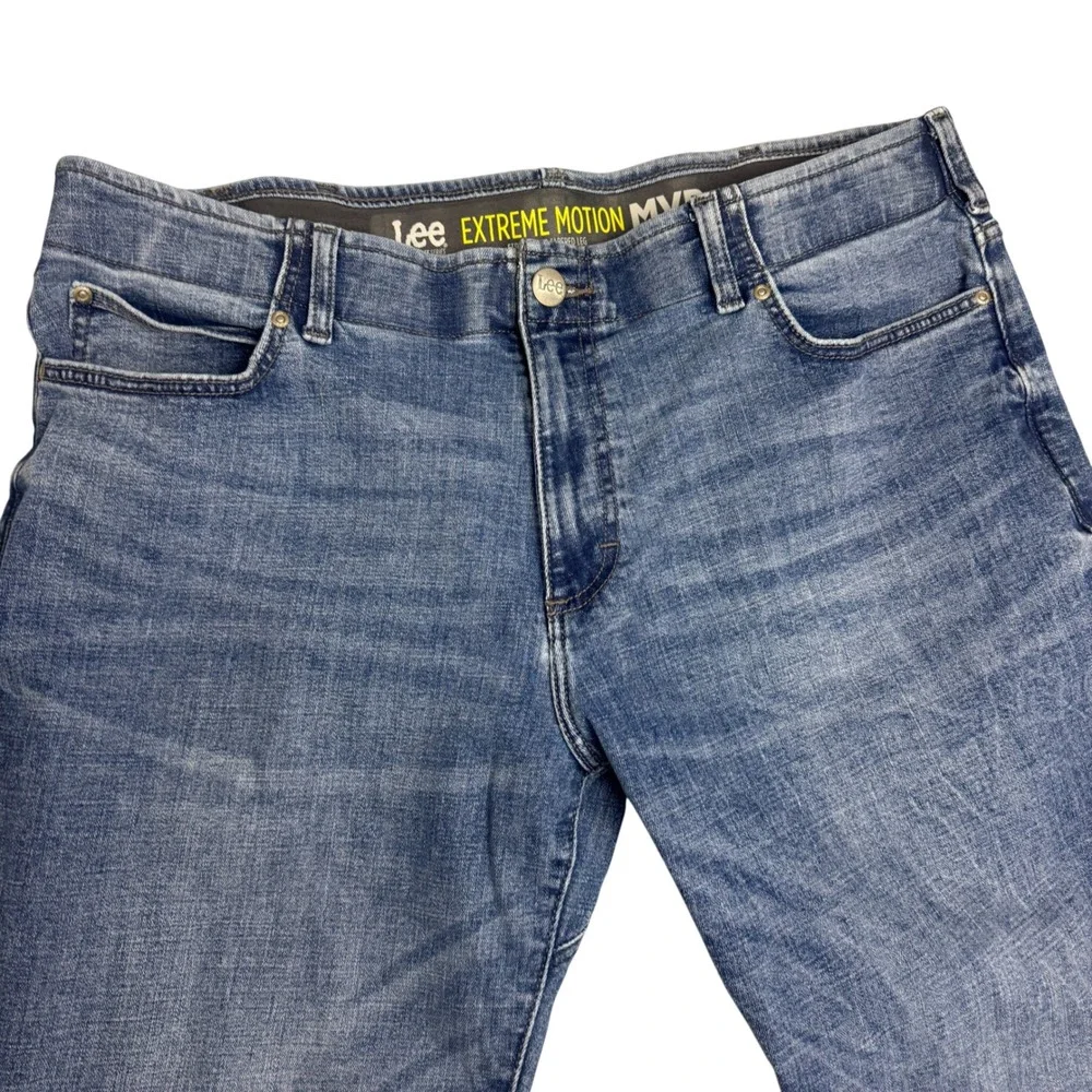 Lee Mens Extreme Motion MVP Straight Tapered Leg Jeans 40x30 Blue Stretch Denim